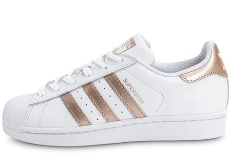 adidas rose gold superstar 7.5.